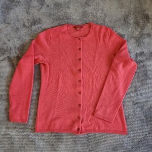 Saffron cashmere Button Up Cardigan Sz Med, Scarlett Pearl Buttons Preppy